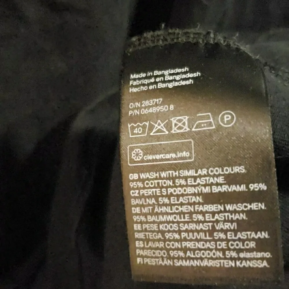 H&M Black Ruffle Mini Dress - Picture 3 of 4